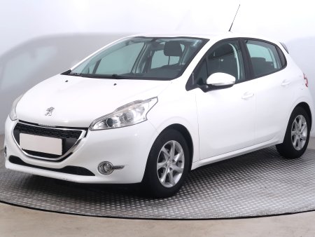 Peugeot 208, 2015 - pohled č. 3