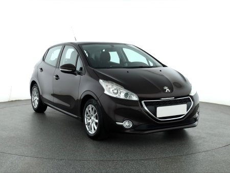Peugeot 208, 2013