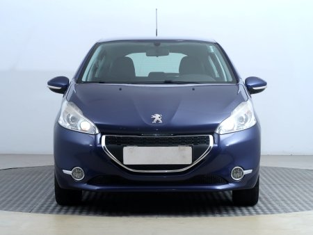 Peugeot 208, 2013 - pohled č. 2