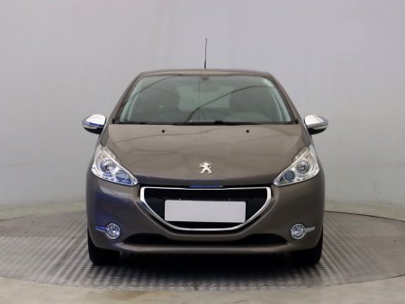 Peugeot 208, 2015 - pohled č. 2