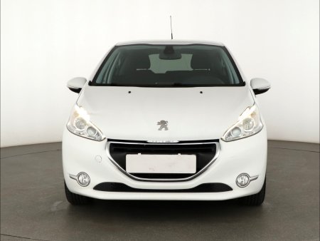 Peugeot 208, 2015 - pohled č. 2