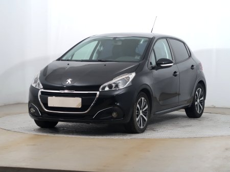 Peugeot 208, 2017 - pohled č. 3