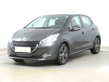 Peugeot 208, 2014 - pohled č. 3