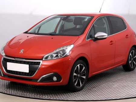 Peugeot 208, 2015 - pohled č. 3