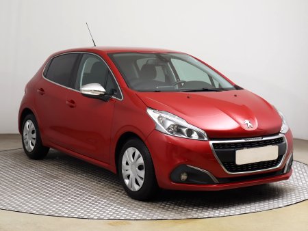 Peugeot 208, 2015