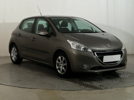 Peugeot 208, 2014