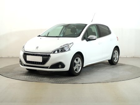 Peugeot 208, 2017 - pohled č. 3