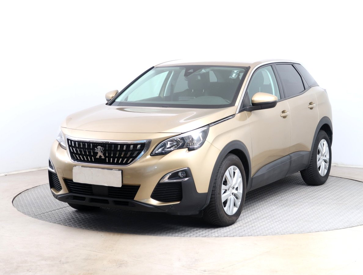 Peugeot 3008, 2018 - pohled č. 3