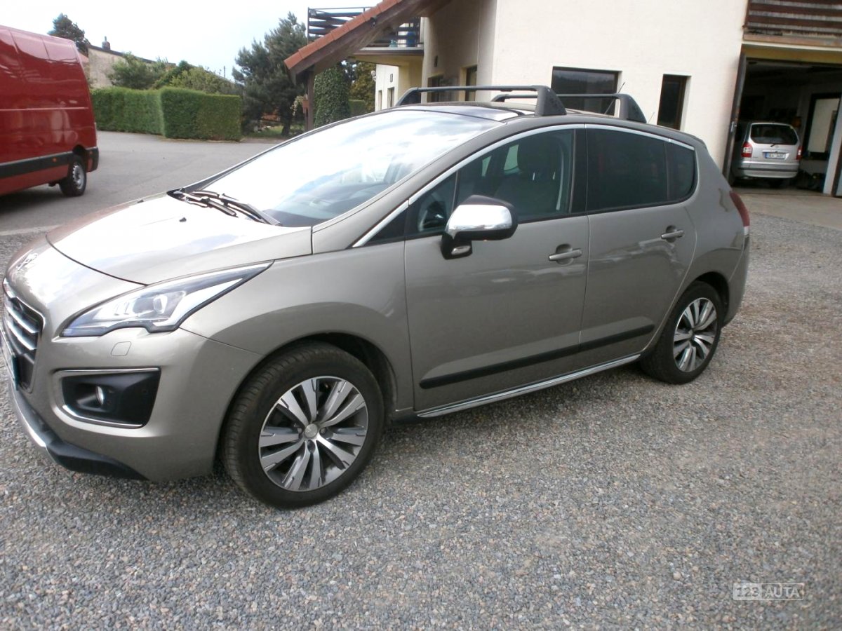 Peugeot 3008, 2014 - celkový pohled