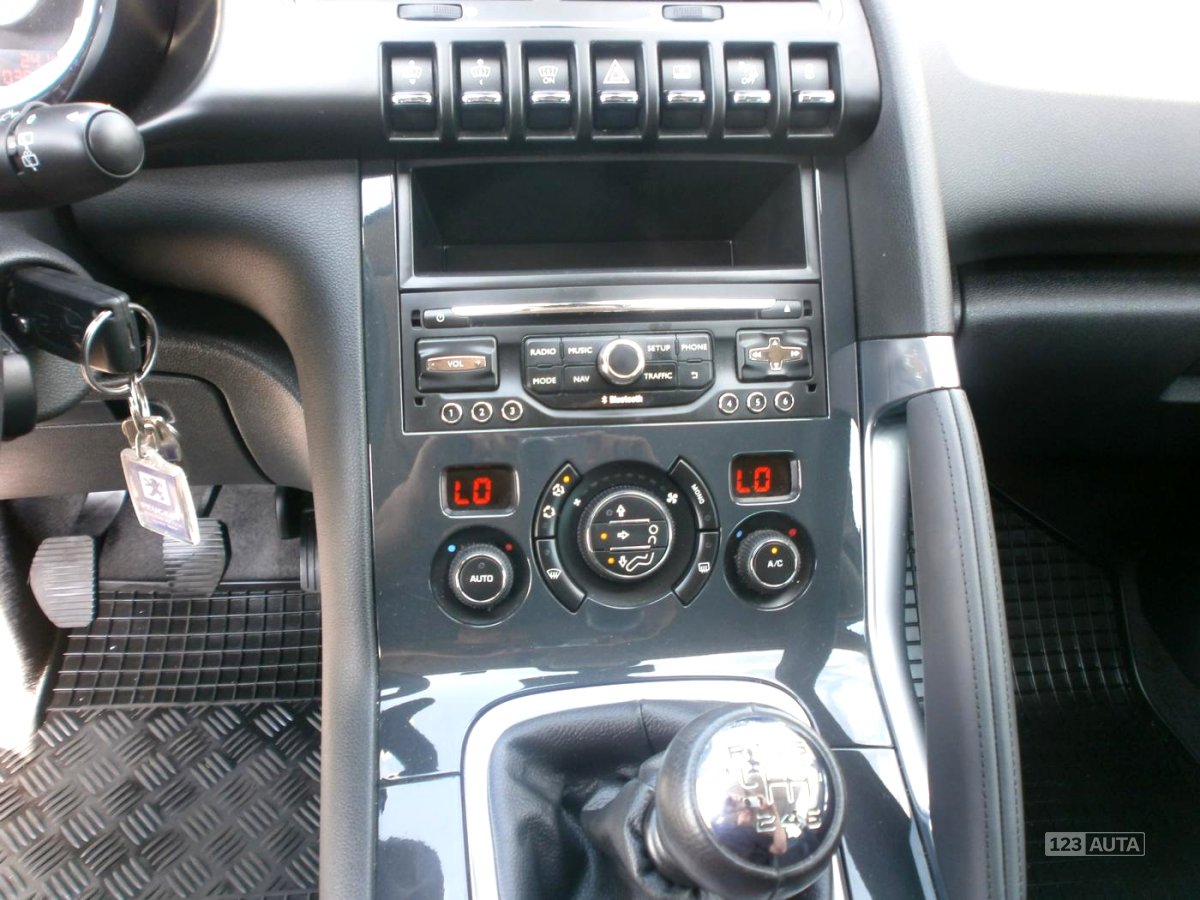 Peugeot 3008, 2014 - pohled č. 8