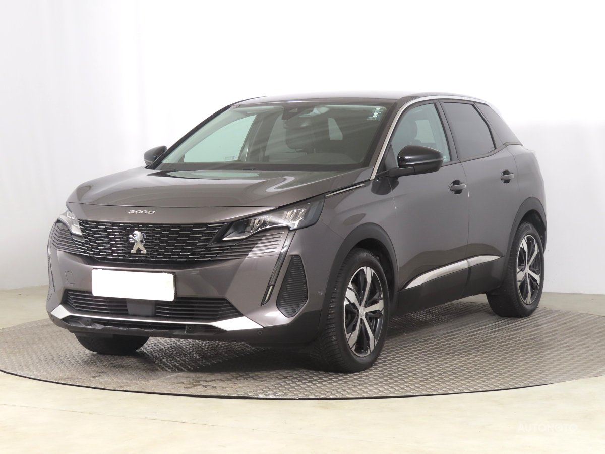 Peugeot 3008, 2022 - pohled č. 3