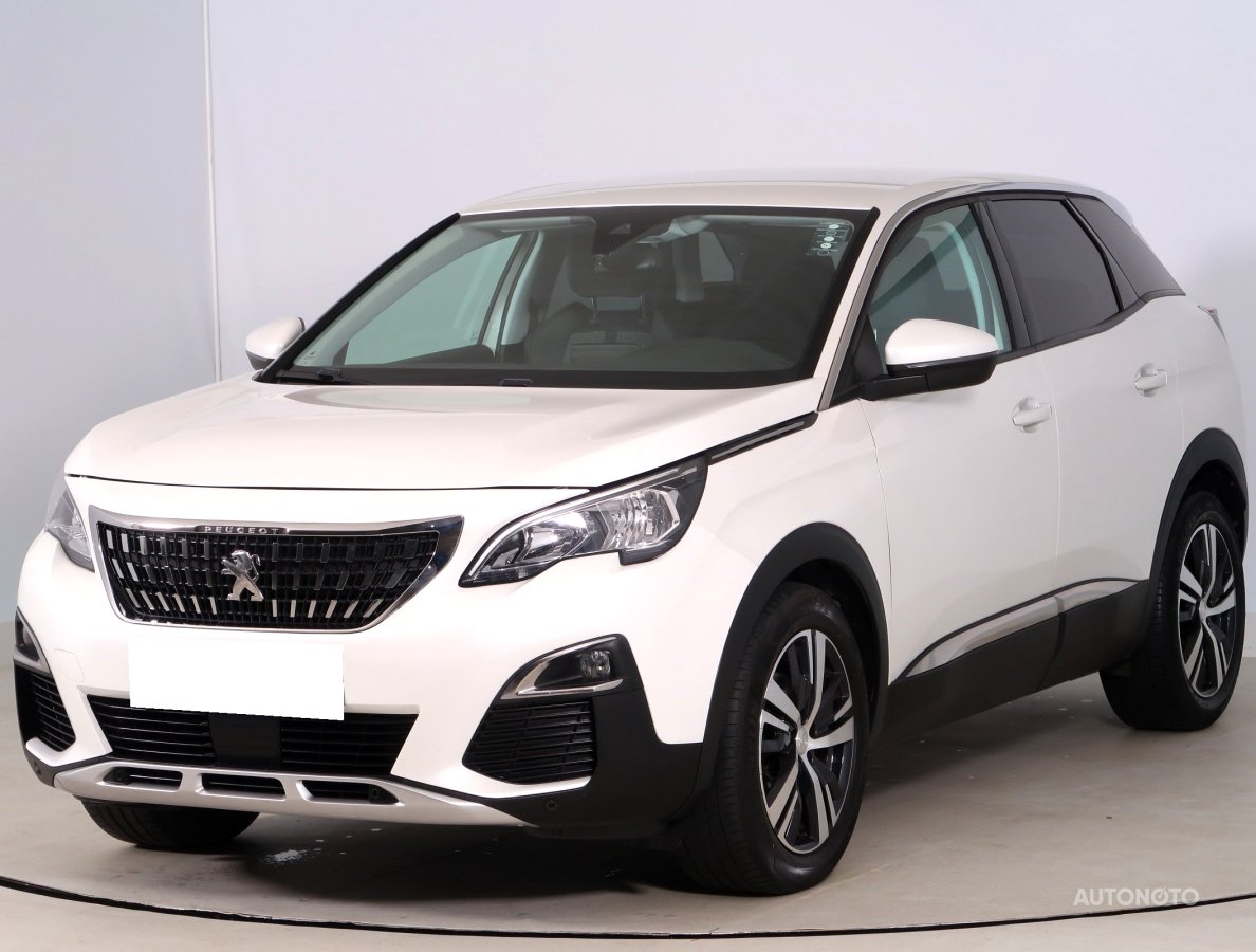 Peugeot 3008, 2018 - pohled č. 3