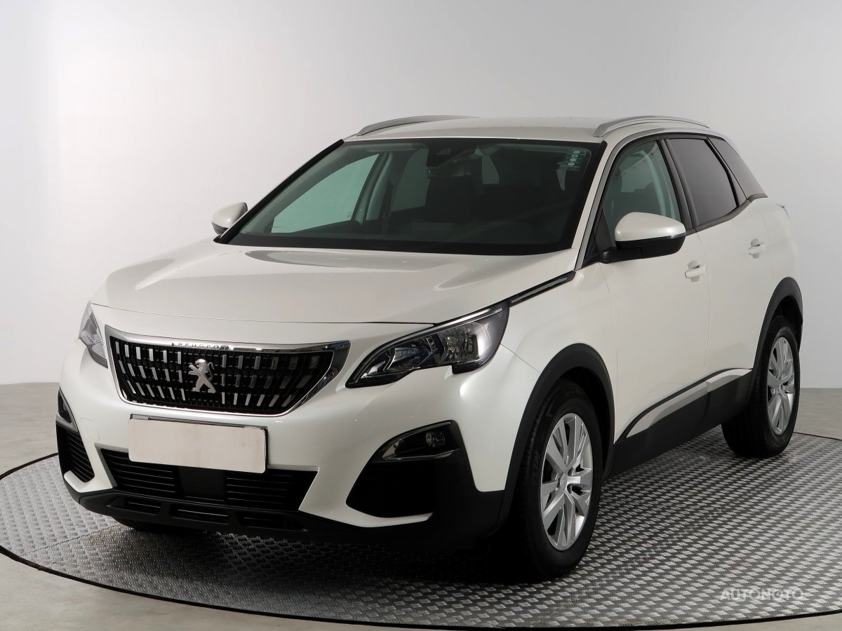 Peugeot 3008, 2018 - pohled č. 3