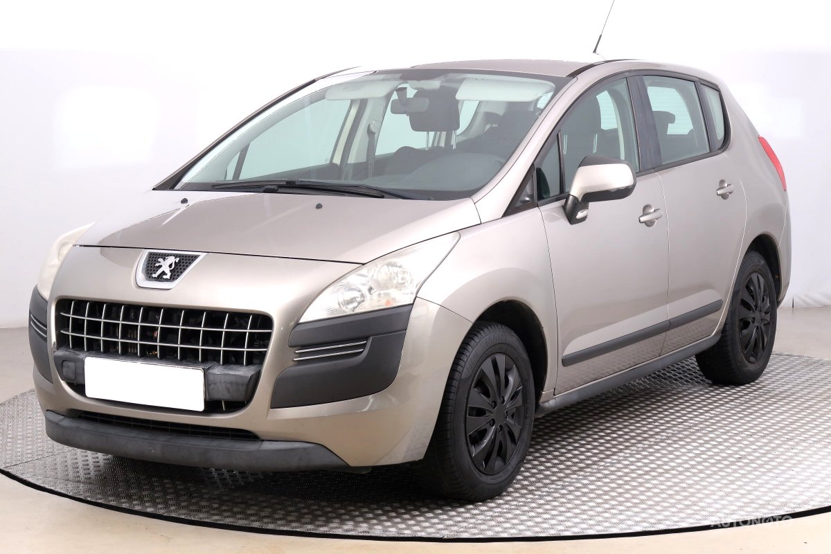 Peugeot 3008, 2011 - pohled č. 3