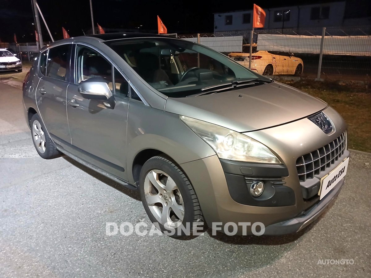 Peugeot 3008, 2011 - celkový pohled