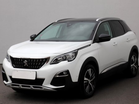 Peugeot 3008, 2018 - pohled č. 3
