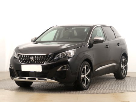 Peugeot 3008, 2018 - pohled č. 3