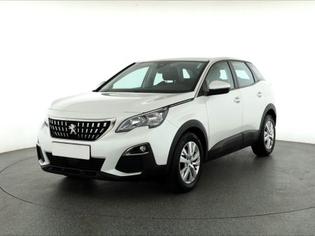 Peugeot 3008, 2018 - pohled č. 3