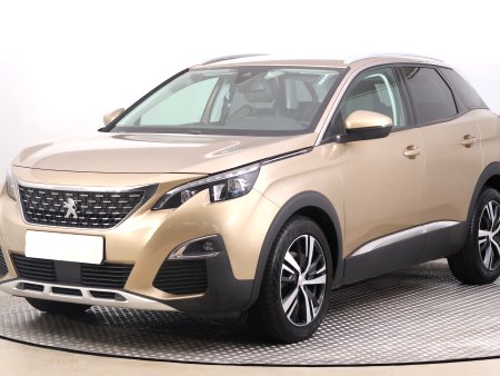Peugeot 3008, 2018 - pohled č. 3