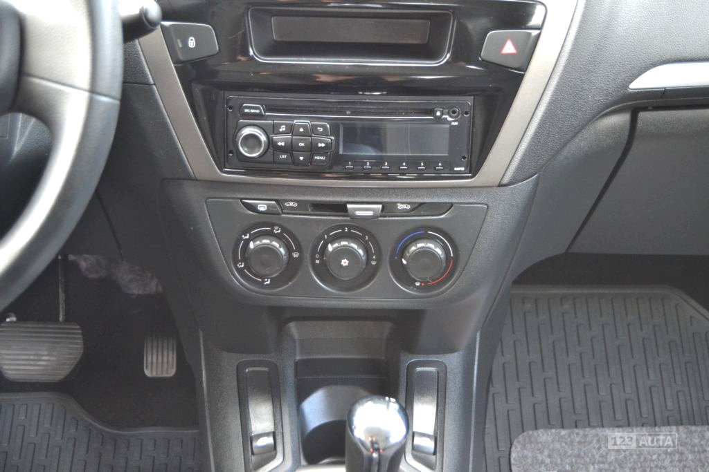 Peugeot 301, 2015 - pohled č. 10