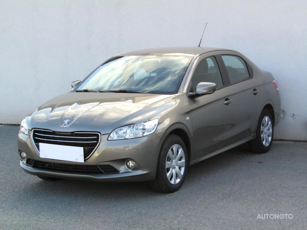 Peugeot 301, 2014 - pohled č. 3
