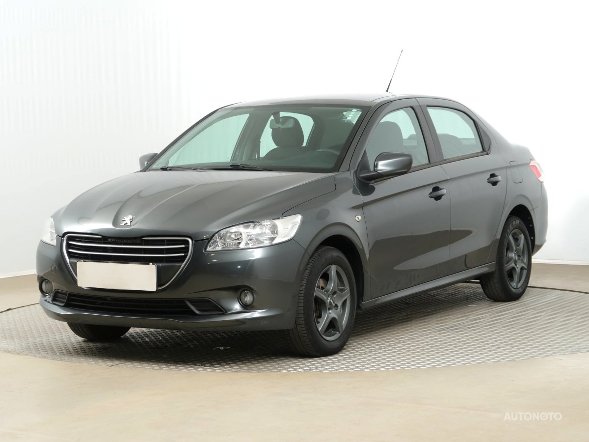 Peugeot 301, 2014 - pohled č. 3