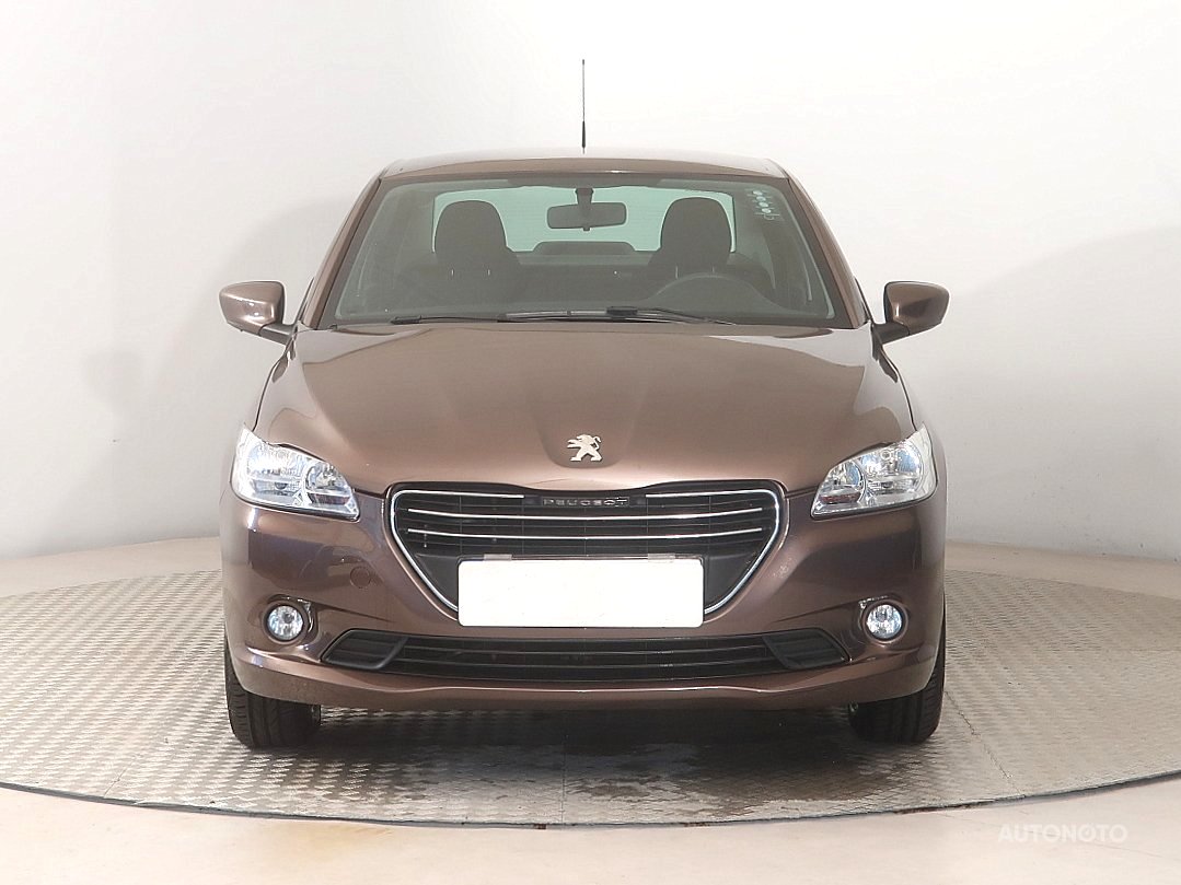 Peugeot 301, 2017 - pohled č. 2