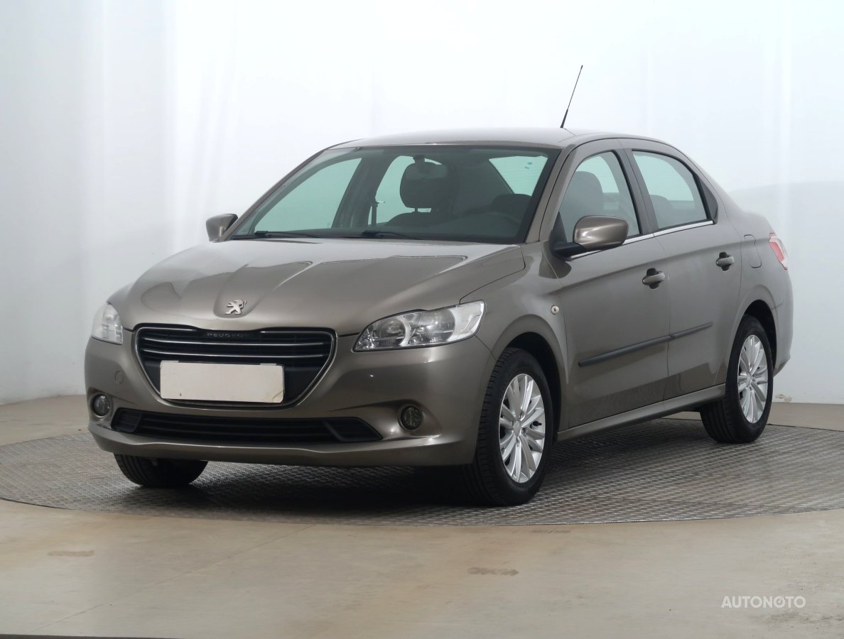 Peugeot 301, 2014 - pohled č. 3