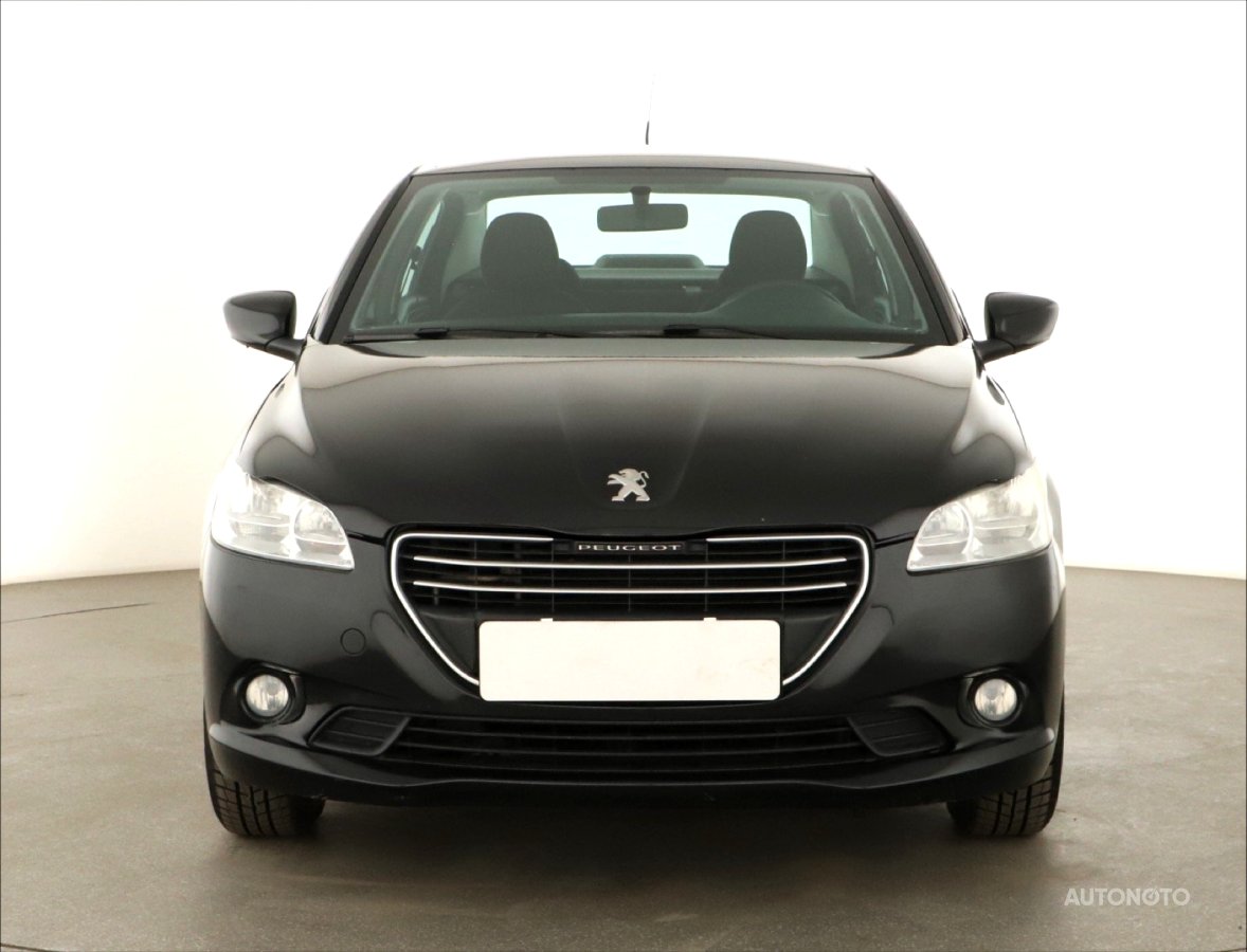 Peugeot 301, 2013 - pohled č. 2