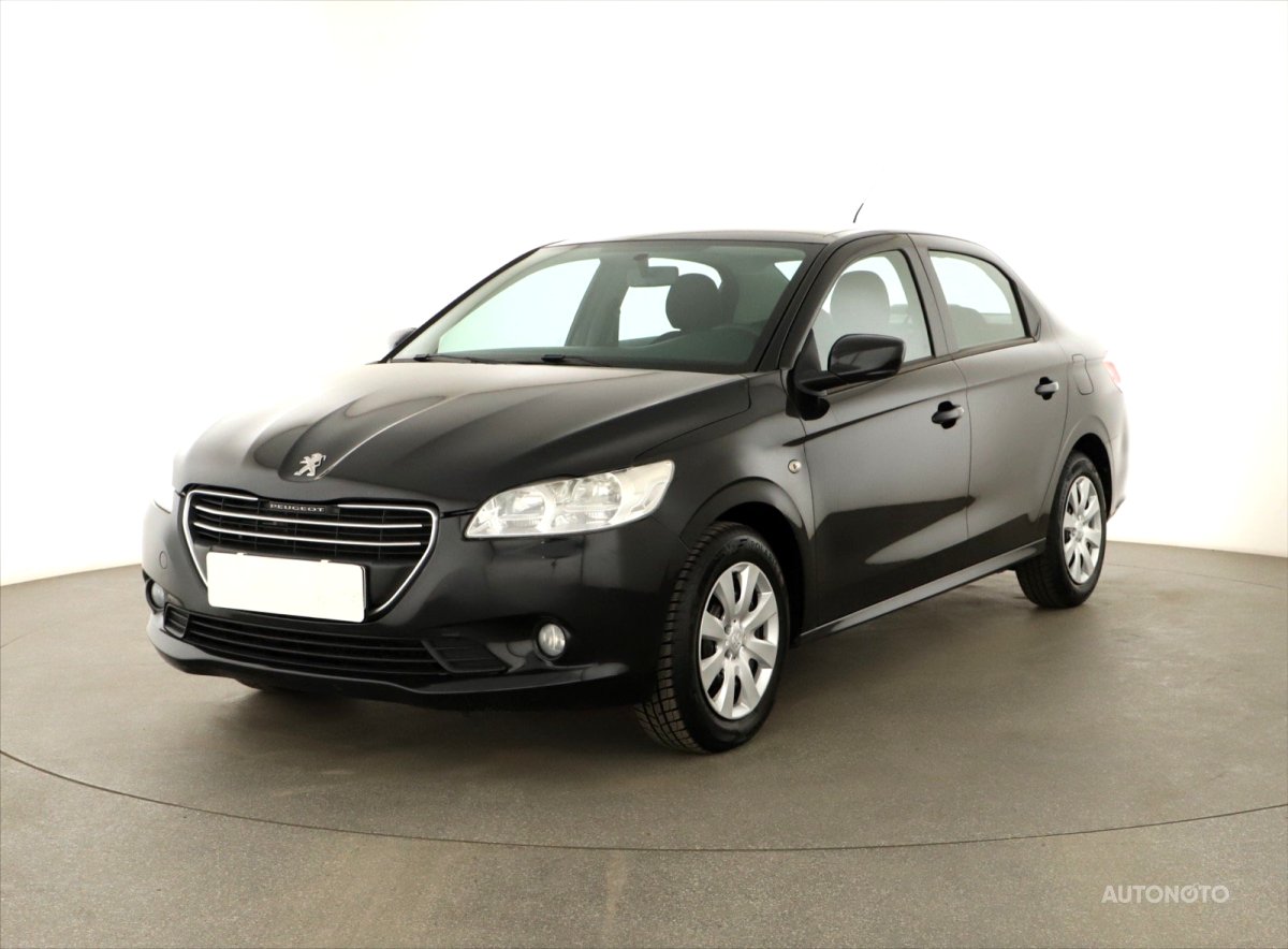 Peugeot 301, 2013 - pohled č. 3