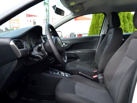 Peugeot 301, 2015 - pohled č. 11