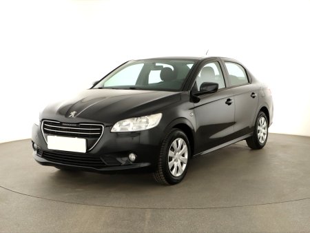 Peugeot 301, 2013 - pohled č. 3