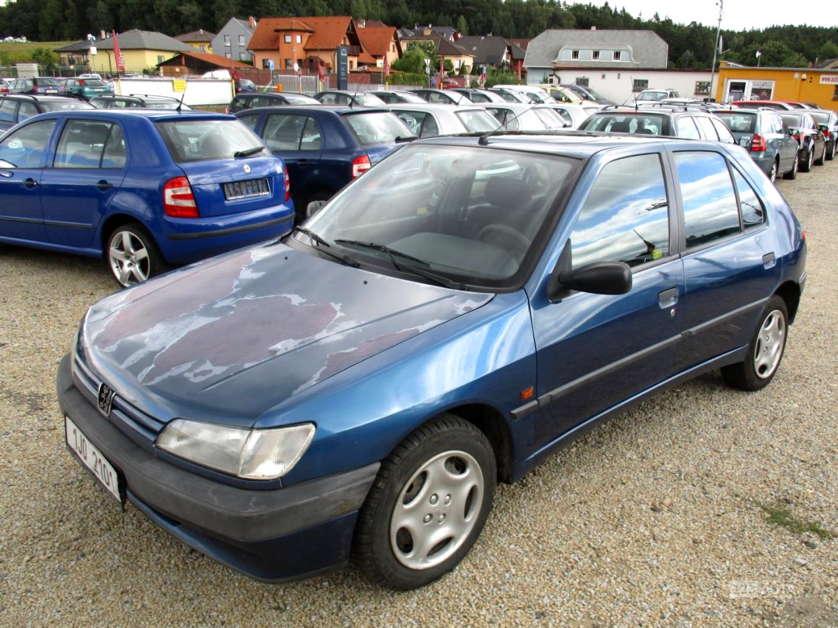 Peugeot 306, 1995 - pohled č. 2