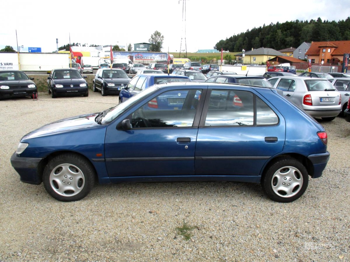 Peugeot 306, 1995 - pohled č. 3