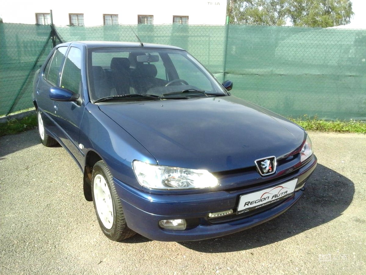 Peugeot 306, 2000 - pohled č. 3