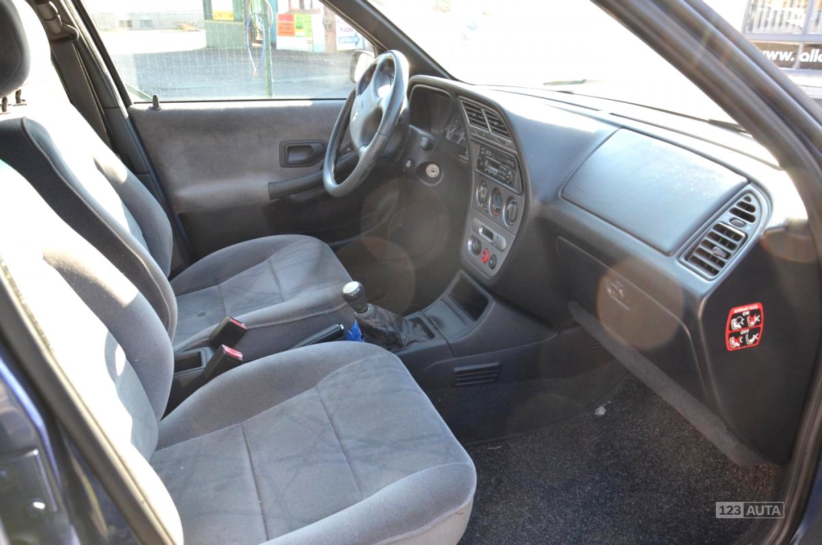 Peugeot 306, 2000 - pohled č. 7