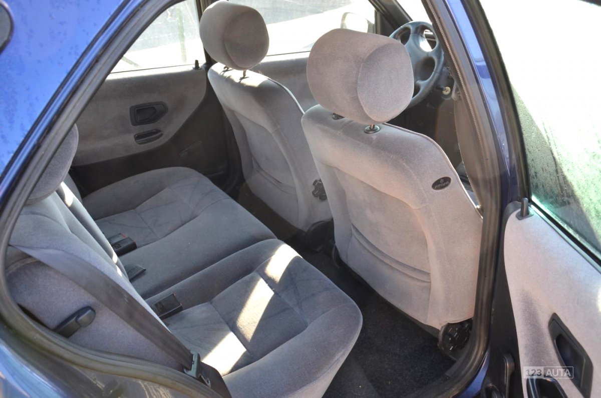 Peugeot 306, 2000 - pohled č. 8