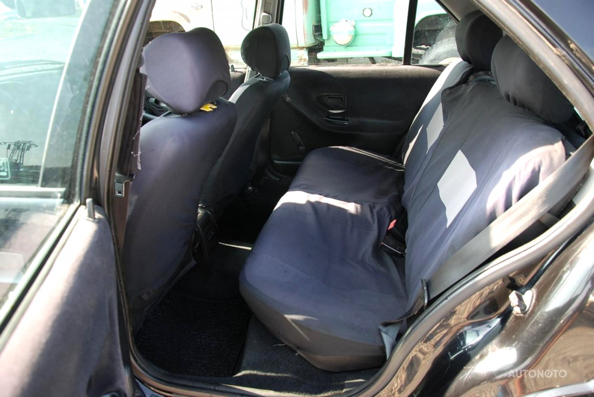 Peugeot 306, 1998 - pohled č. 7