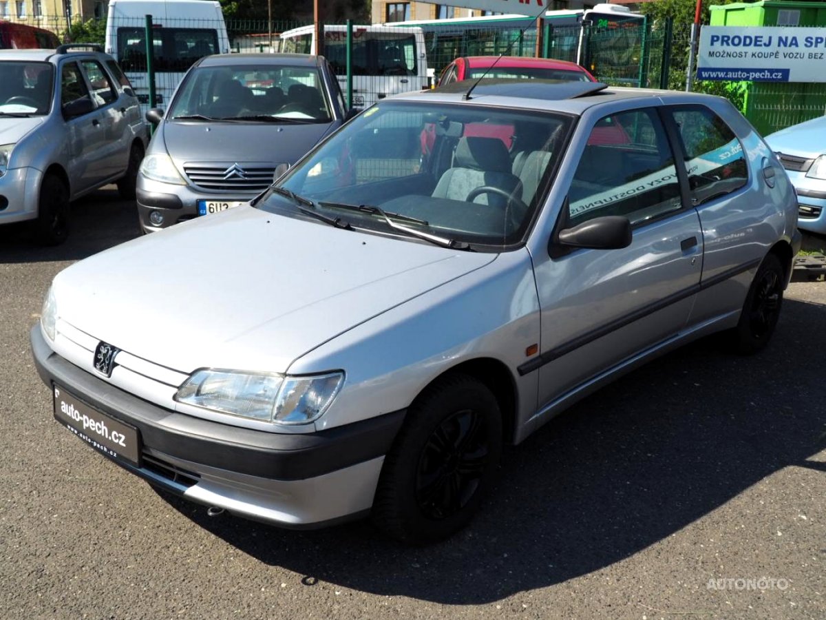 Peugeot 306, 1996 - celkový pohled