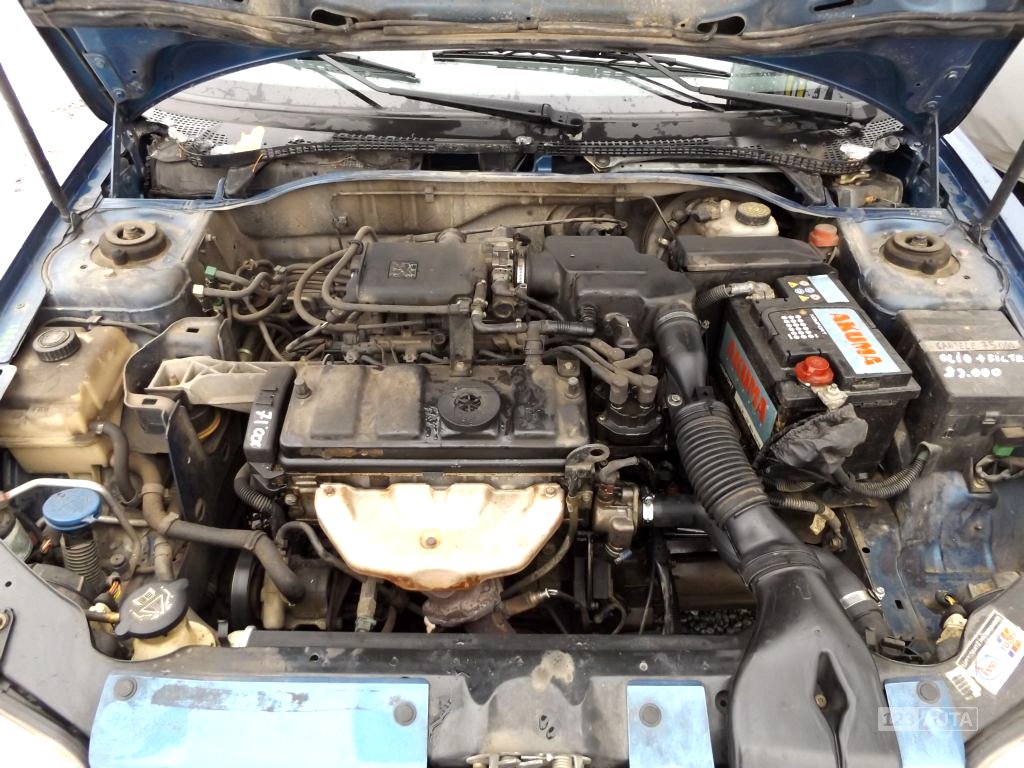 Peugeot 306, 1998 - pohled č. 18