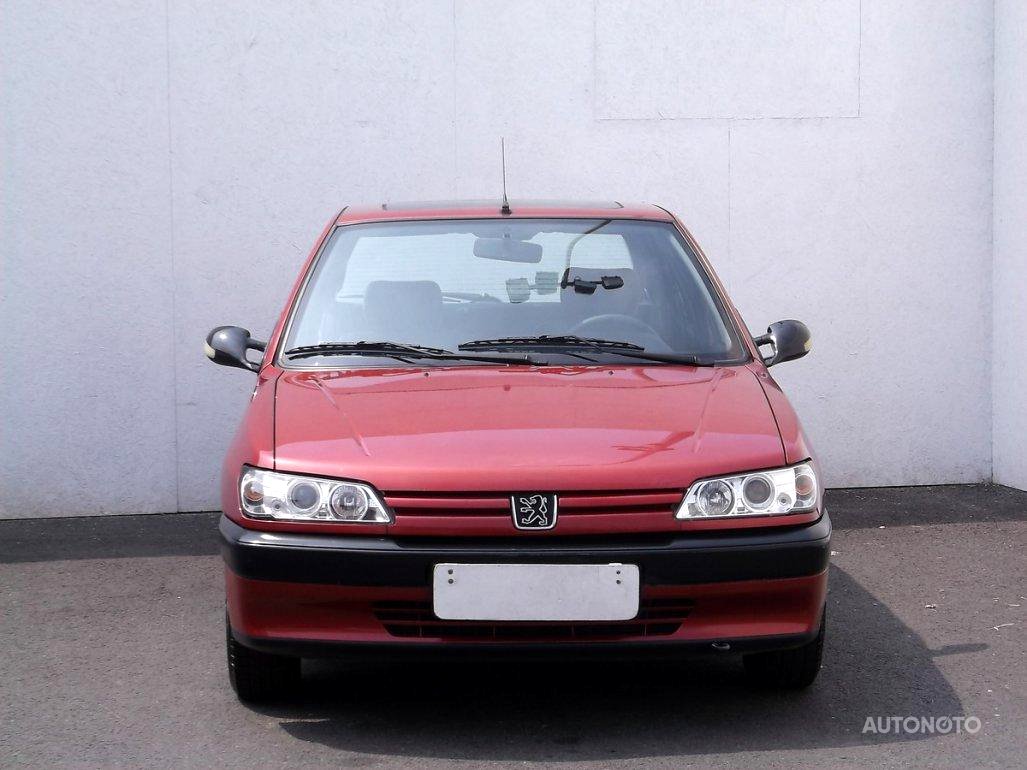 Peugeot 306, 2001 - pohled č. 2