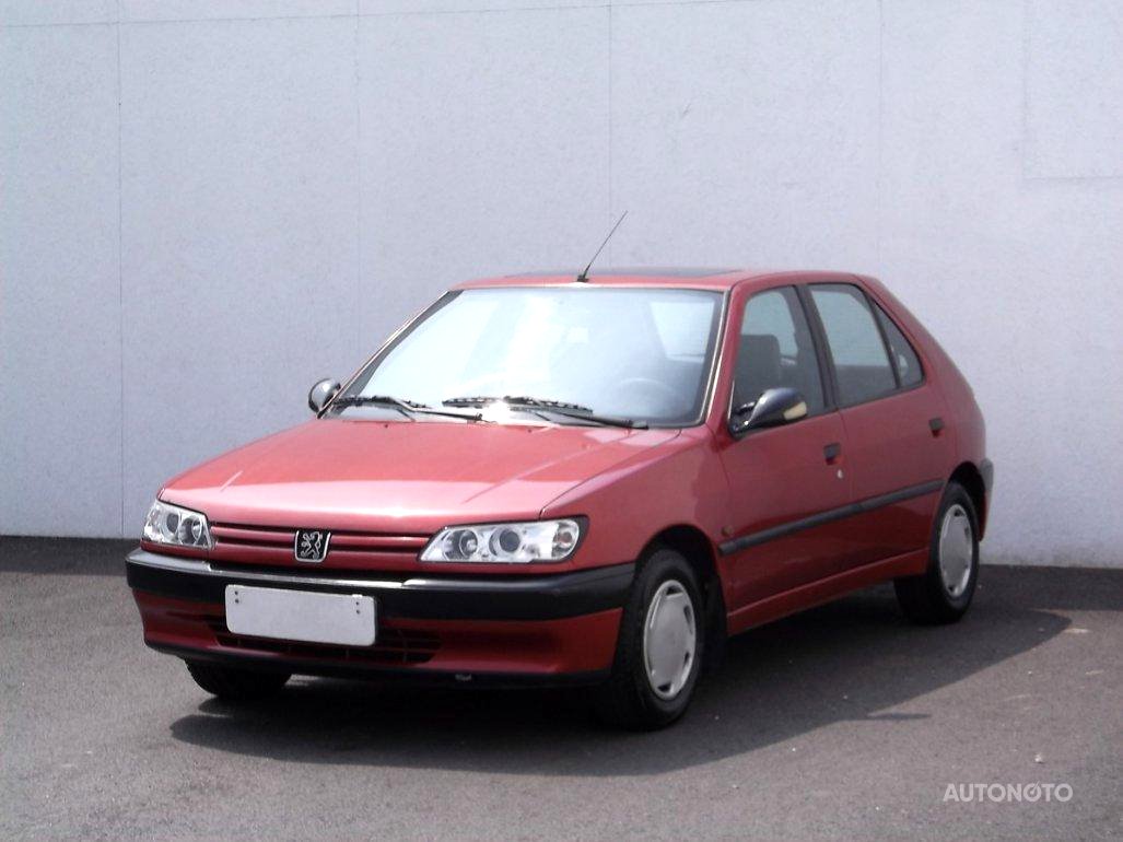 Peugeot 306, 2001 - pohled č. 3