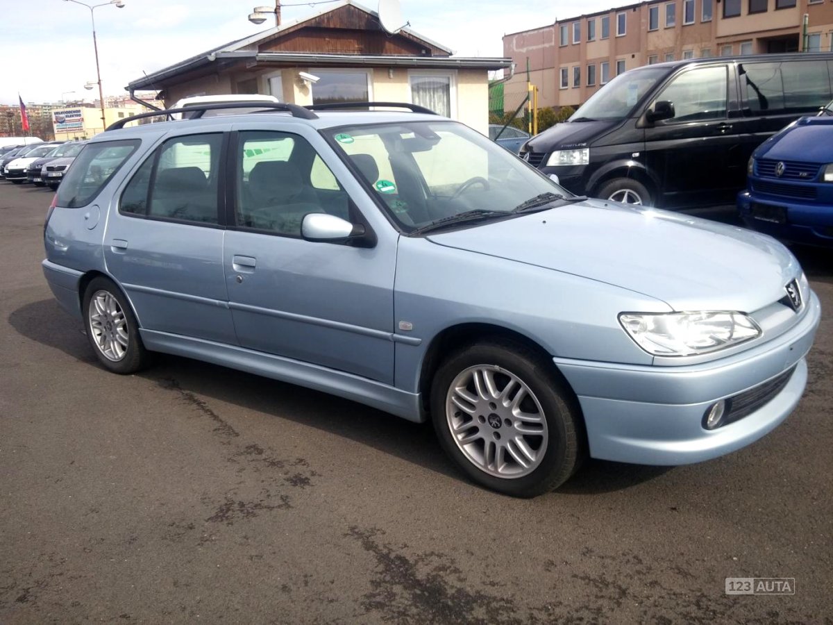 Peugeot 306, 2002 - pohled č. 2