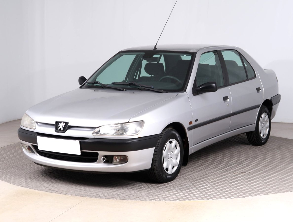 Peugeot 306, 1998 - pohled č. 3
