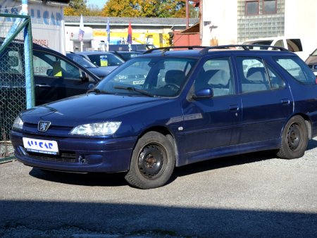 Peugeot 306, 2000 - pohled č. 3