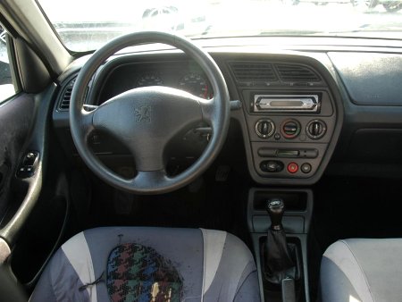 Peugeot 306, 1998 - pohled č. 5
