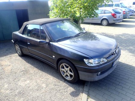 Peugeot 306, 2000 - pohled č. 2