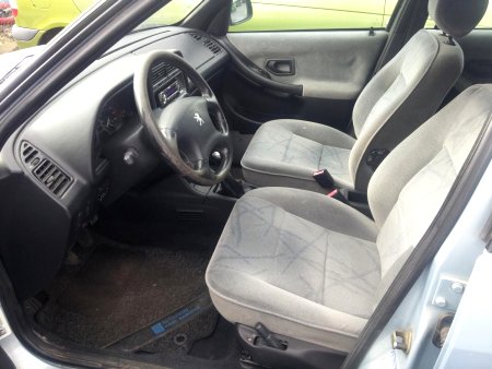 Peugeot 306, 2002 - pohled č. 10