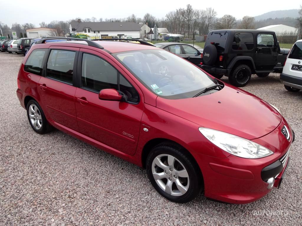 Peugeot 307 Oxygo combi 1,6i16V,, 2007 - celkový pohled