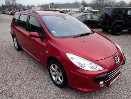 Peugeot 307 Oxygo combi 1,6i16V,, 2007 - pohled č. 2